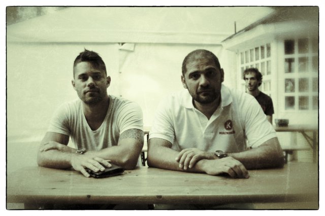 Album 2.